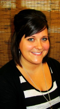 Amanda Holtan Headshot